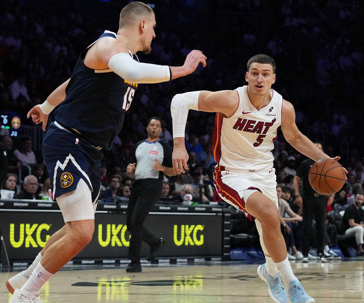 包含丹佛掘金窗口期状态回暖，志在NBA总决赛名次提升，话题不断，年轻球员得到机会的词条-开云注册入口