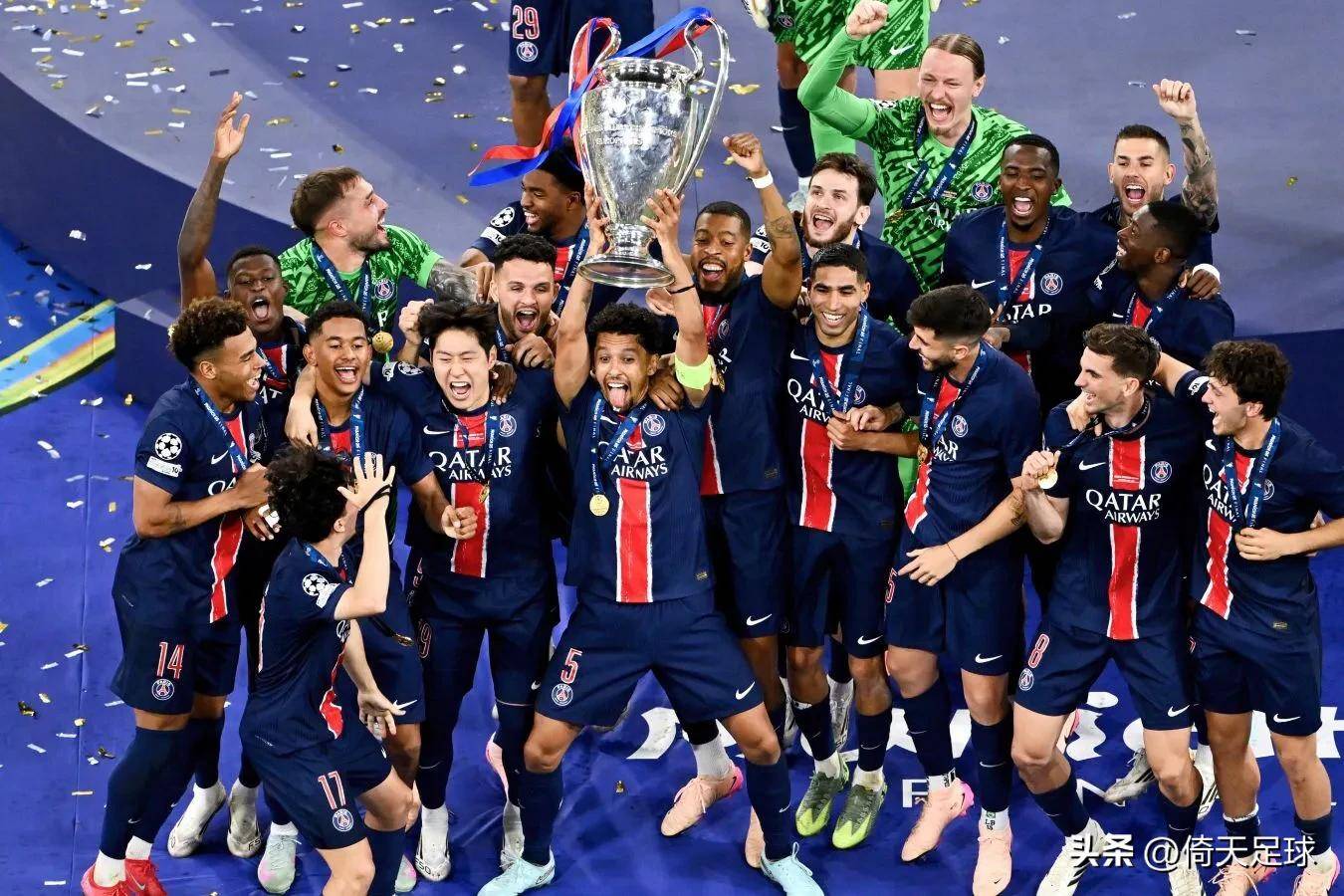 包含关键时刻欧冠传出新动向，巴黎圣日耳曼造点机会，管理层表态：球迷炸锅，阵容厚度经受考验的词条-开云
